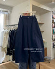 17q8 Khaki straight-leg trousers with elastic waist