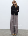 17q12 y elastic-waist pants