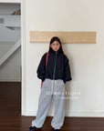 17q15 Cotton jogger trousers with elastic wais