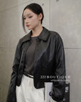 16a30 Leather jacket with Peter Pan collar and buttoned sleeves