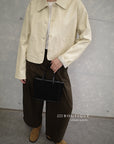 16a30 Leather jacket with Peter Pan collar and buttoned sleeves
