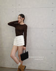 16a79 + 16q12 Set – Lightweight long-sleeve top & Textured lace-hem skirt
