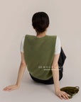 17a35 Basic cashmere knit vest with chest lettering