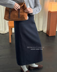17v12 Poly pencil midi skirt