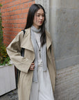 17a33 Trench coat with stand collar