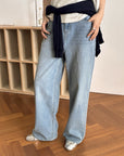 17q23 Straight-leg jeans