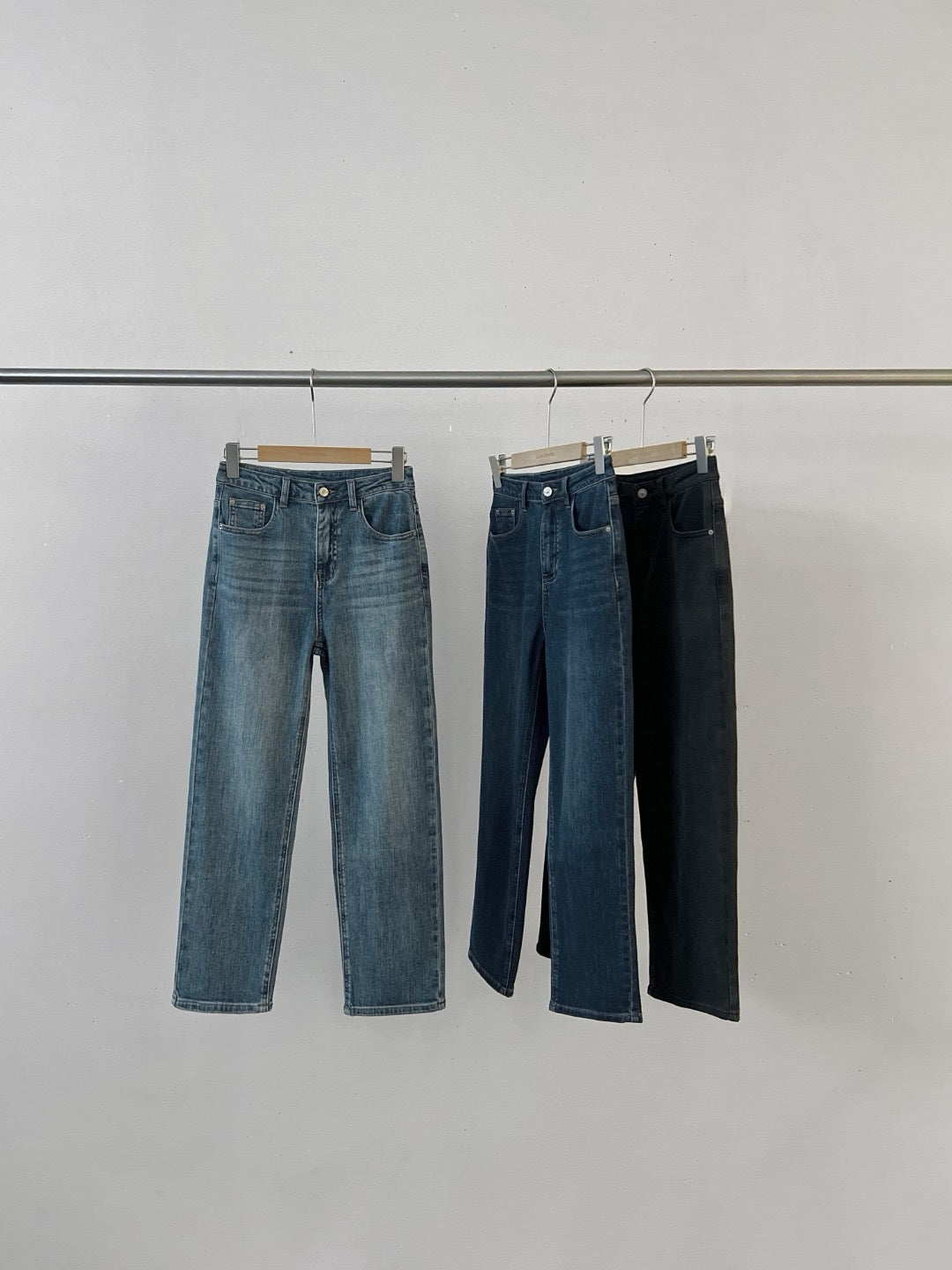 17q25 Basic baggy jeans
