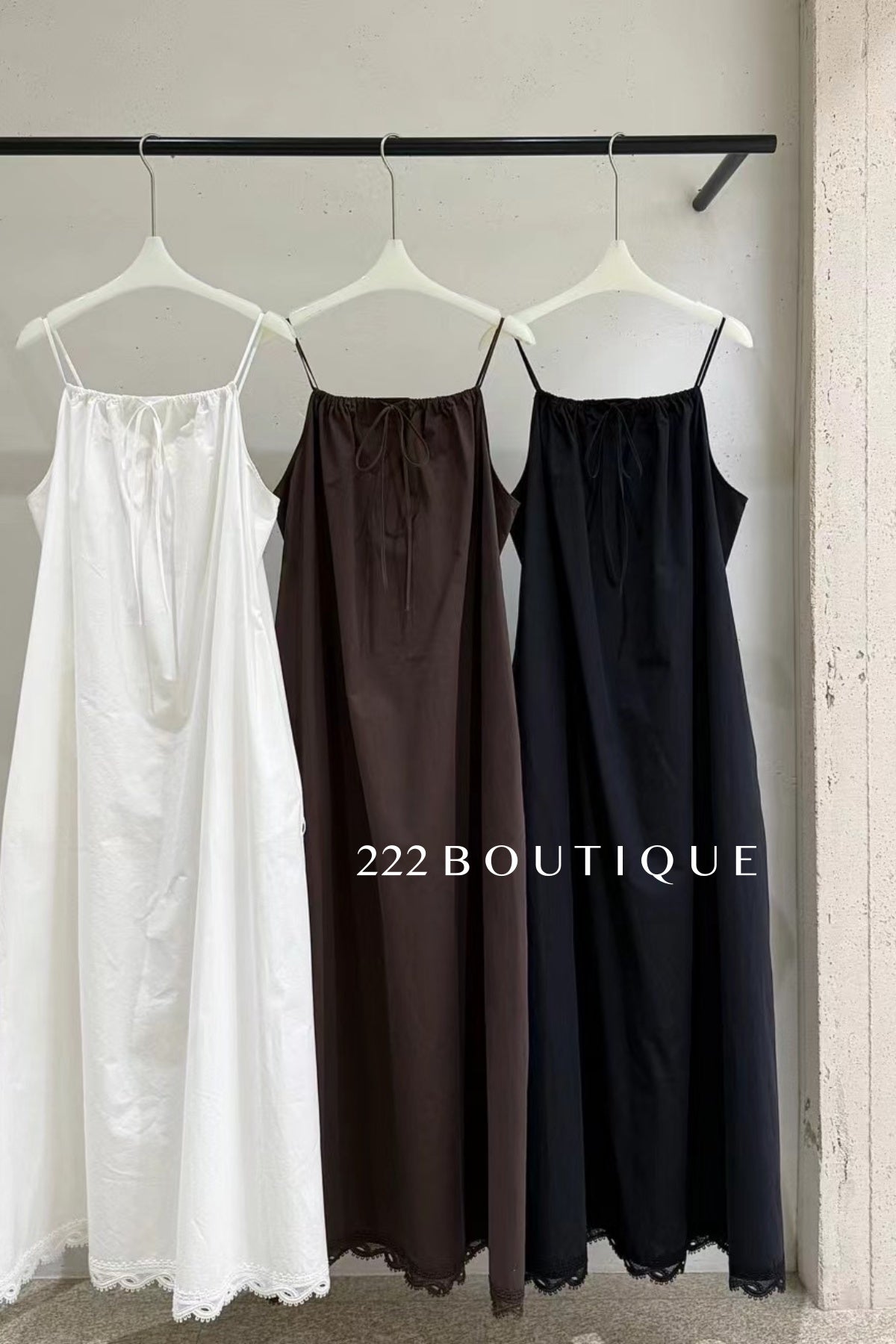 15v16 Lace-trim cami dress – soft, flowy, adjustable