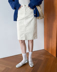 17v2 Corduroy midi skirt