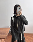 17a43 + 17q27 Set – Cropped zip-up hoodie & straight-leg trousers