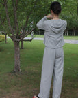 17a43 + 17q27 Set – Cropped zip-up hoodie & straight-leg trousers