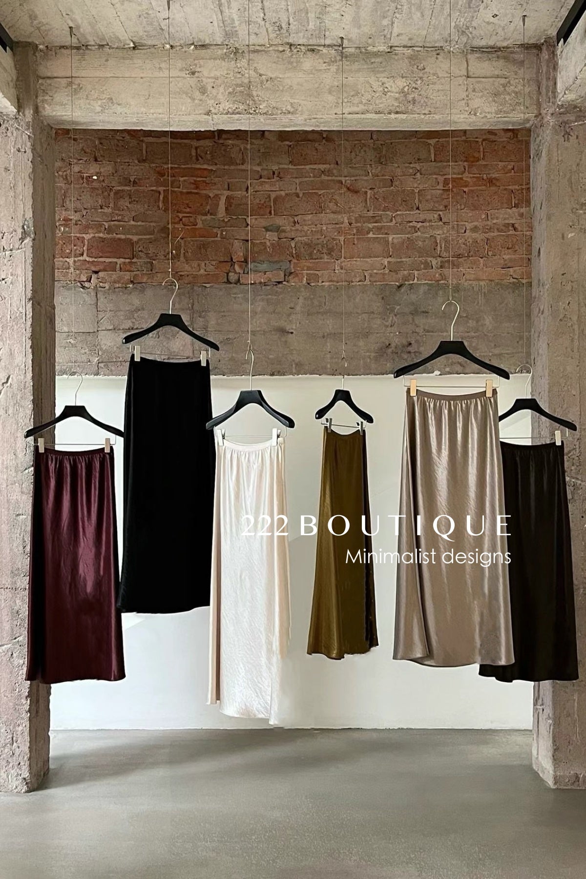 15v33 Satin midi skirt – fluid, clean, and elevated
