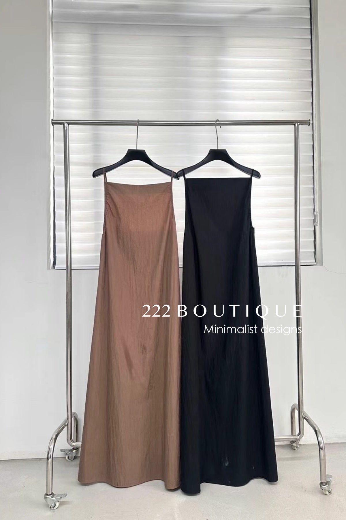 15v31 Minimal slip dress – weightless and clean