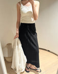 17a26 Cashmere camisole with lace trim