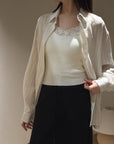 17a26 Cashmere camisole with lace trim