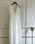 15v29 Embroidered ribbon-strap dress – soft white