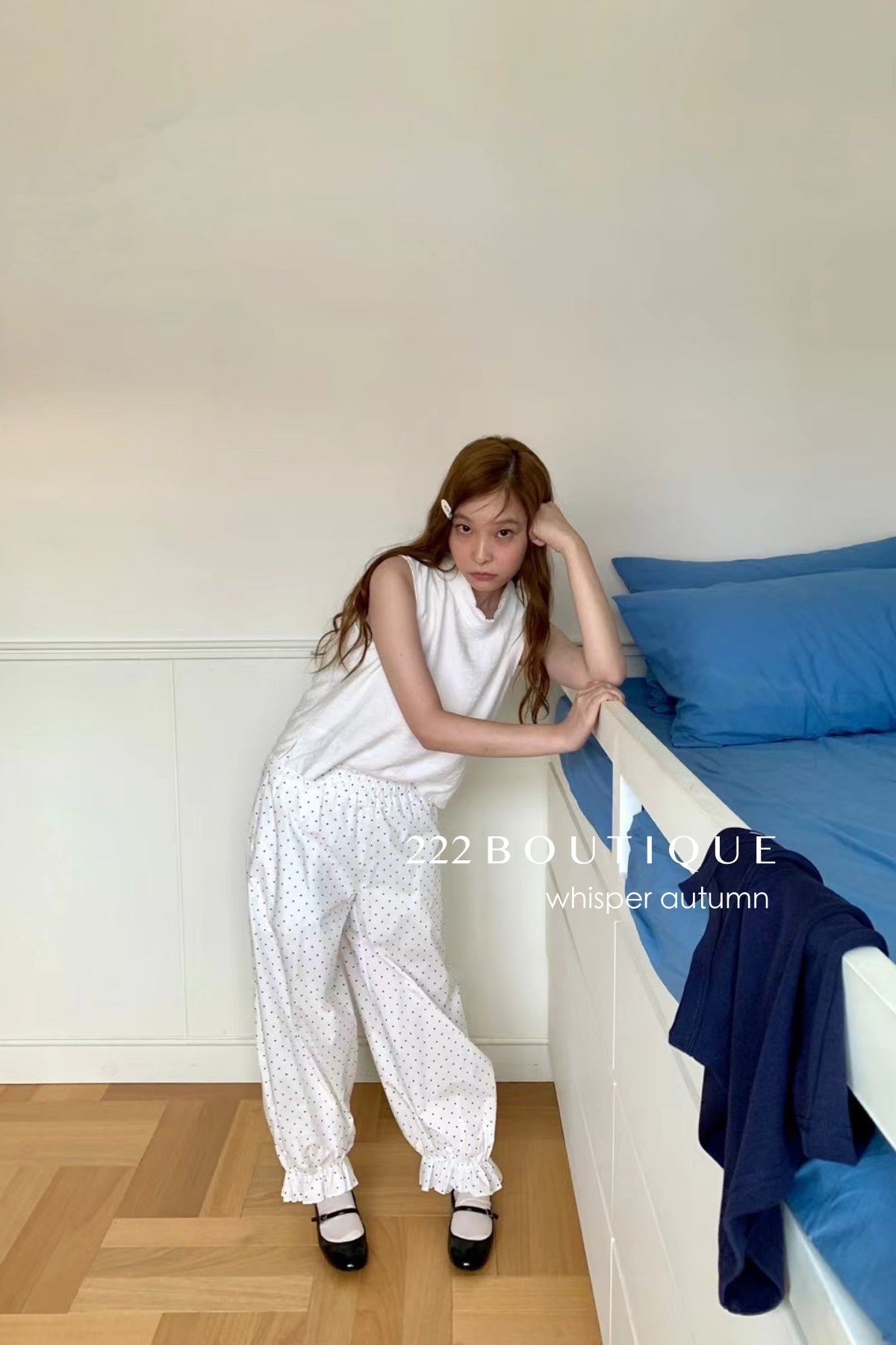 16q9 Pleated hem trousers
