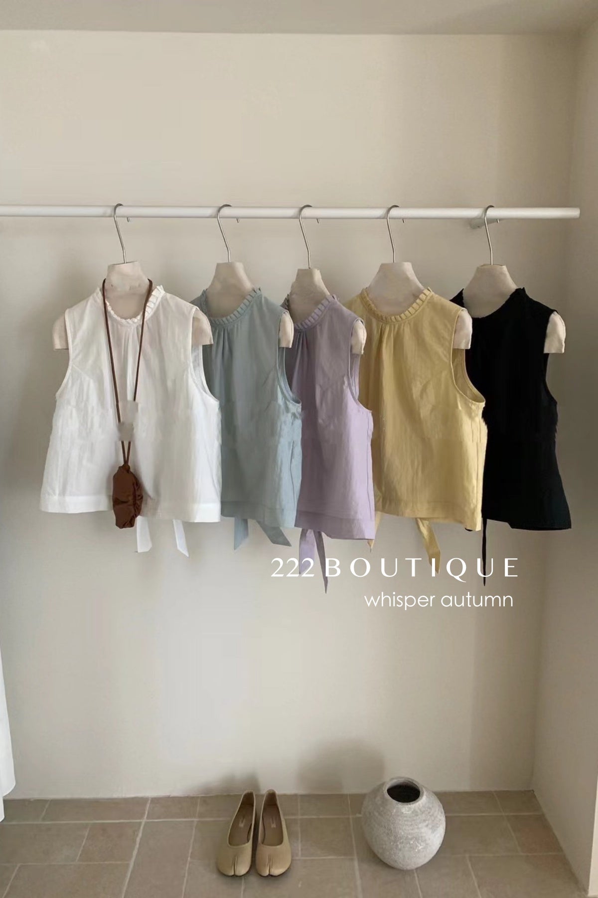 16a22 Basic halter-neck cotton top