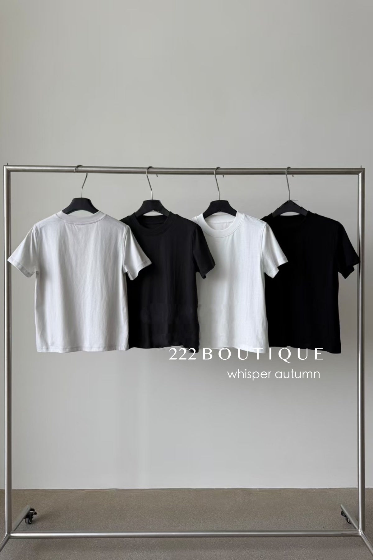16a27 Basic short-sleeve cotton tee