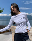 16a26 Fitted cotton long-sleeve top
