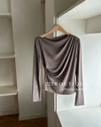 16a57 Asymmetrical shoulder long-sleeve tee
