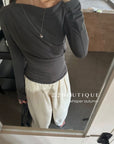 16a57 Asymmetrical shoulder long-sleeve tee