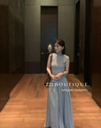 16v9 Pleated skirt & mock-neck sleeveless top set – grey