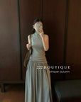 16v9 Pleated skirt & mock-neck sleeveless top set – grey