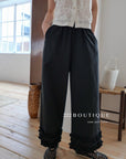 13Q10 Ruffle Hem Straight Pants
