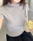 16a86 Mongtoghi mock-neck tee
