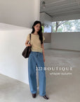 16q17 Basic straight-leg jeans