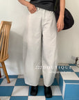 16q18 Basic straight-leg jeans