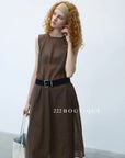 15v2 Sheer sleeveless midi dress – whisper tones