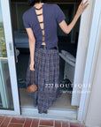 16A73 Back cut-out Mongtoghi tee with pearl buttons