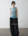 15q8 Pleated high-waist trousers – crisp, roomy, structured