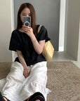 14a7 Round-neck blouse with side-gathered waist