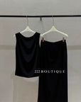 15v1 Draped-back maxi dress – fluid and refined