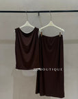 15v1 Draped-back maxi dress – fluid and refined