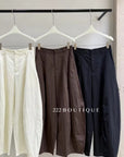 15q1 Textured wide-leg trousers – crisp and easygoing