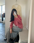 18a33 V-neck cashmere sweater