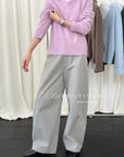 18a33 V-neck cashmere sweater