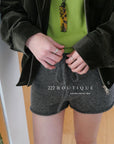 18q12 Knit shorts