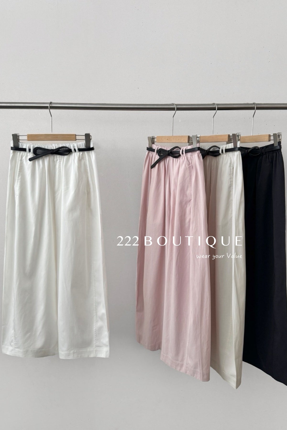 13q48 Lightweight cropped pants for summer