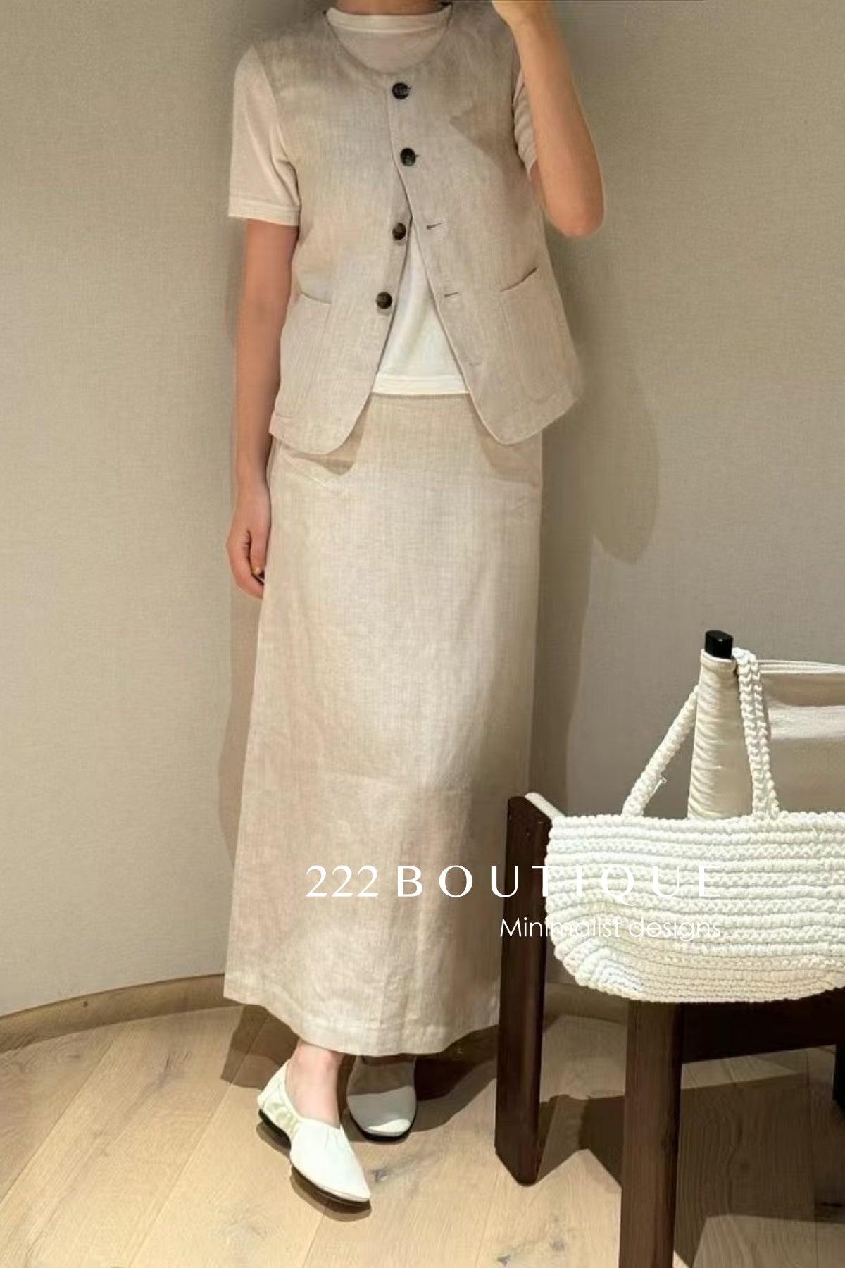 12A153 12V127 Minimal Vest and Long Skirt Set