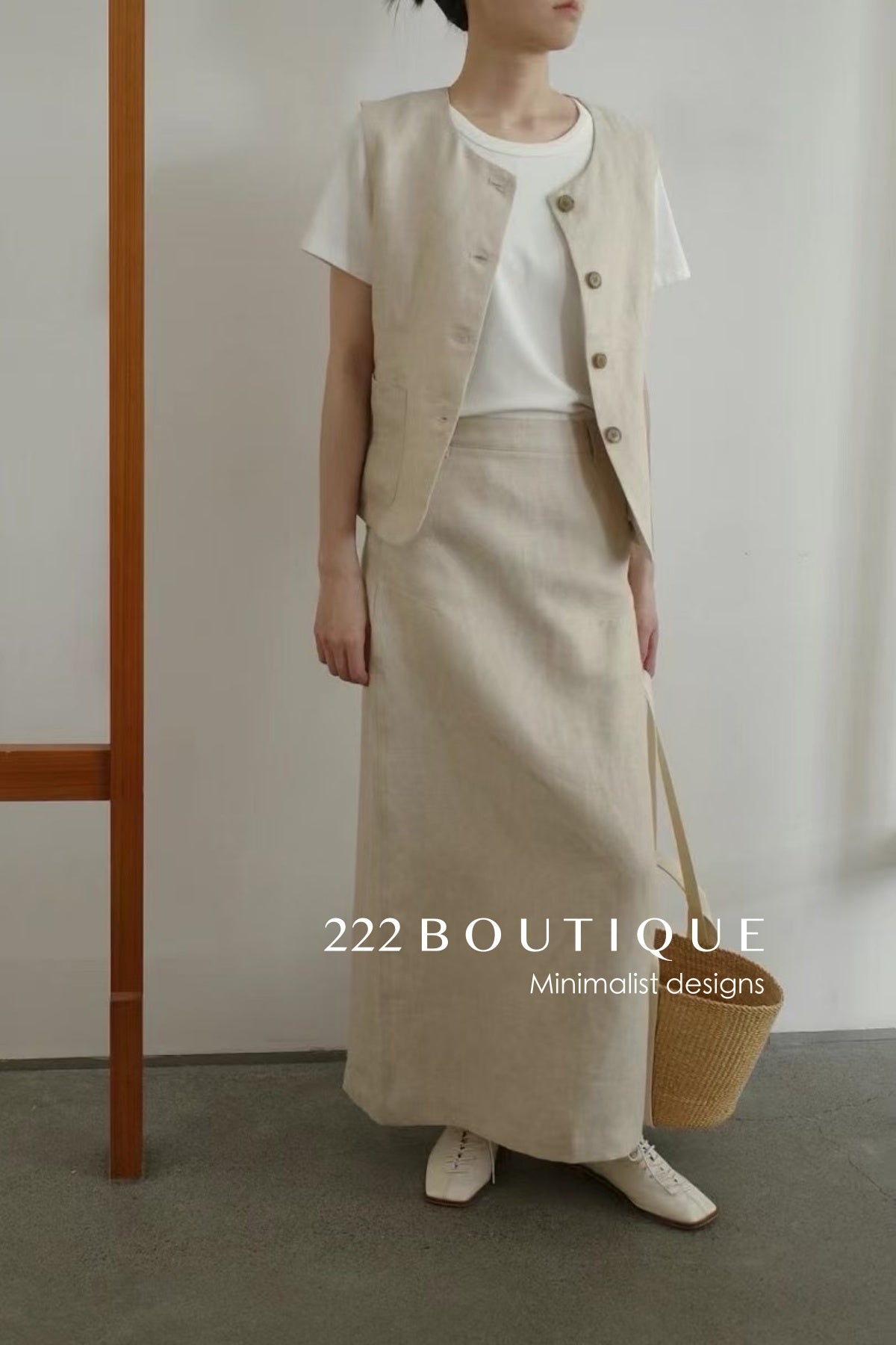 12A153 12V127 Minimal Vest and Long Skirt Set