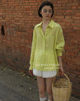 13a20 Basic button-down shirt