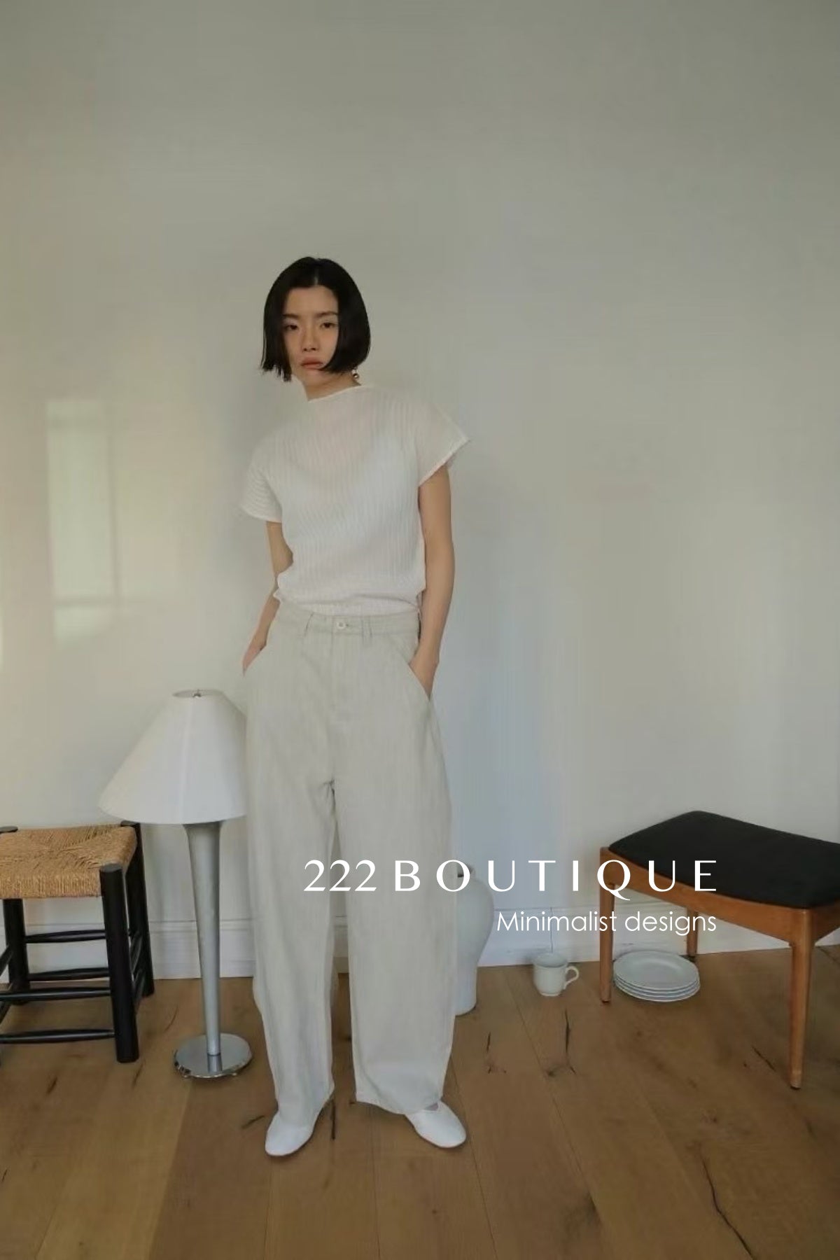 12A71 Lightweight High-neck Tee