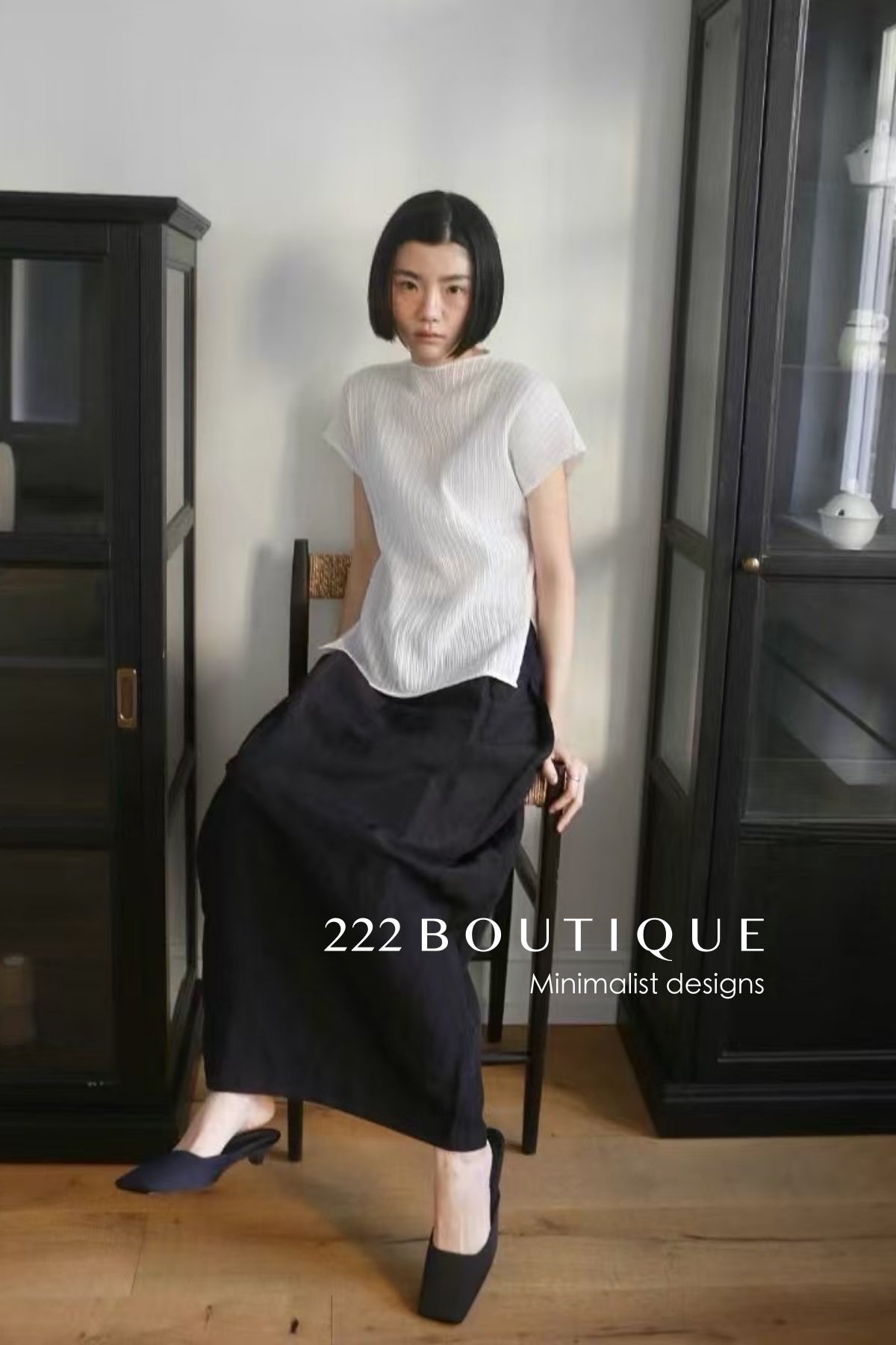 12A71 Lightweight High-neck Tee