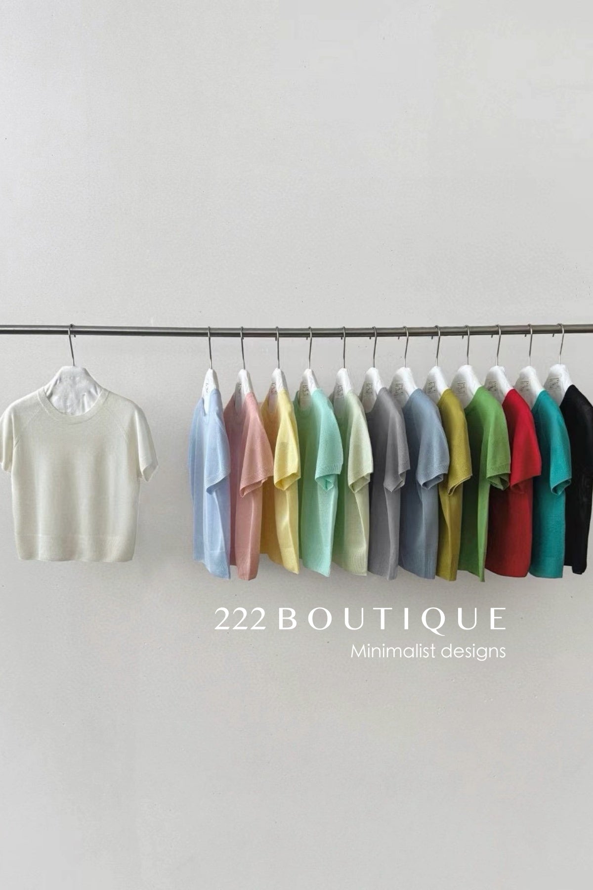 12q74 Short-sleeve knit top