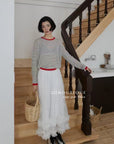 13V31 Flared skirt